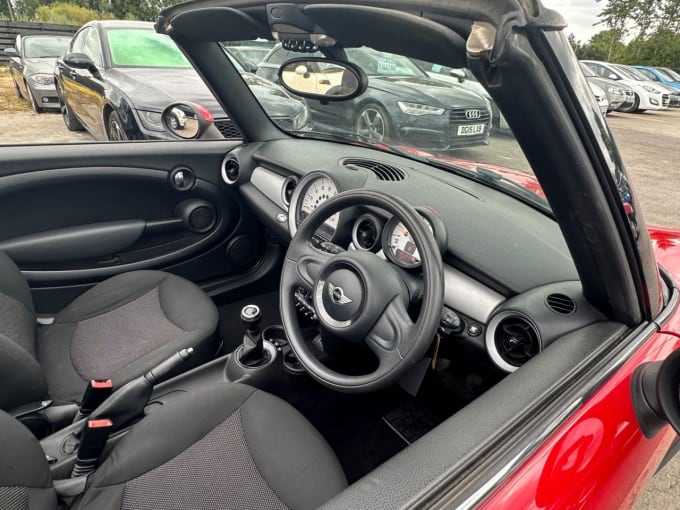 2025 Mini Convertible