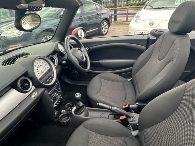 2025 Mini Convertible
