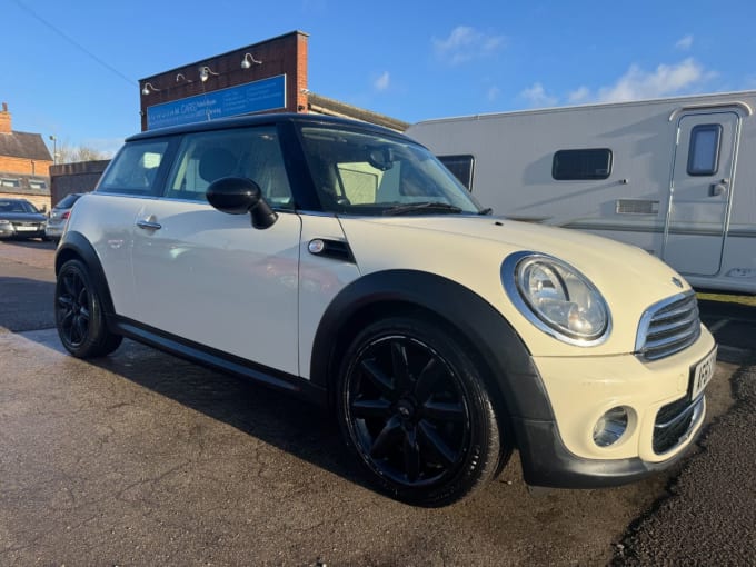 2025 Mini Hatch