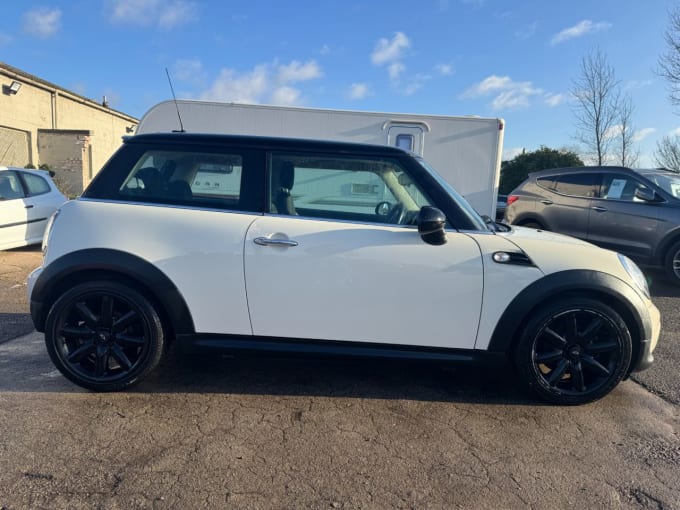 2025 Mini Hatch