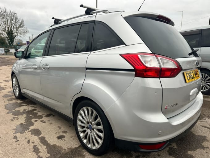 2025 Ford Grand C-max