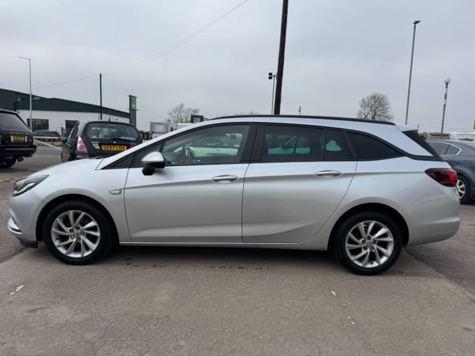 2025 Vauxhall Astra