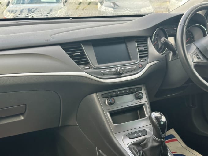 2025 Vauxhall Astra