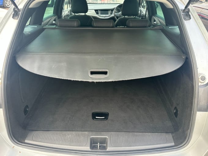 2025 Vauxhall Astra