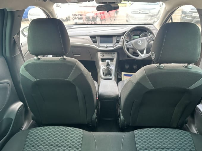2025 Vauxhall Astra