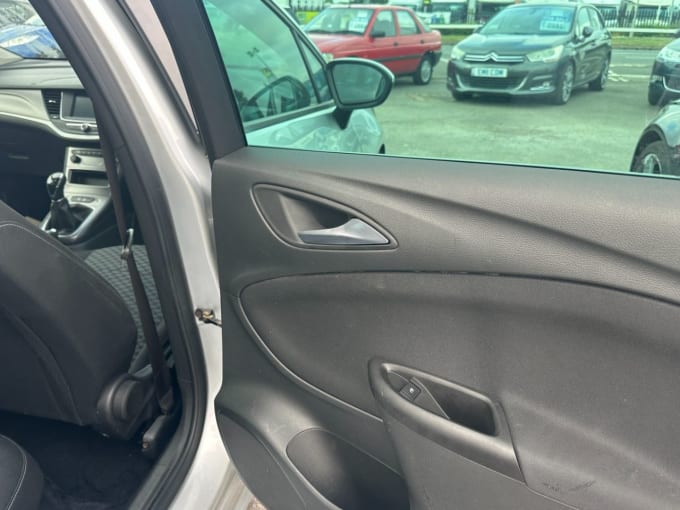 2025 Vauxhall Astra