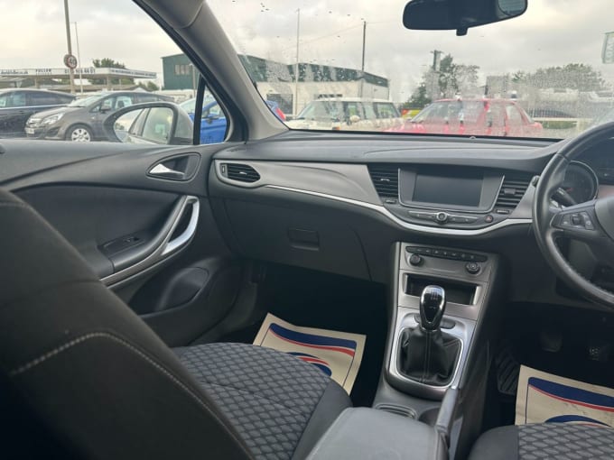 2025 Vauxhall Astra