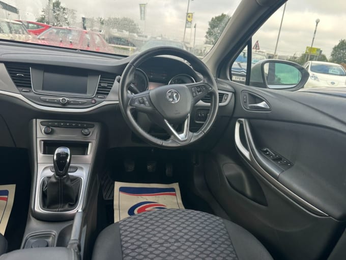 2025 Vauxhall Astra