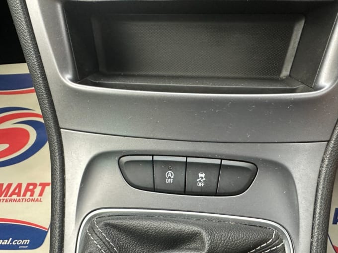 2025 Vauxhall Astra