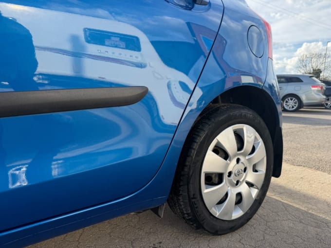 2025 Toyota Yaris