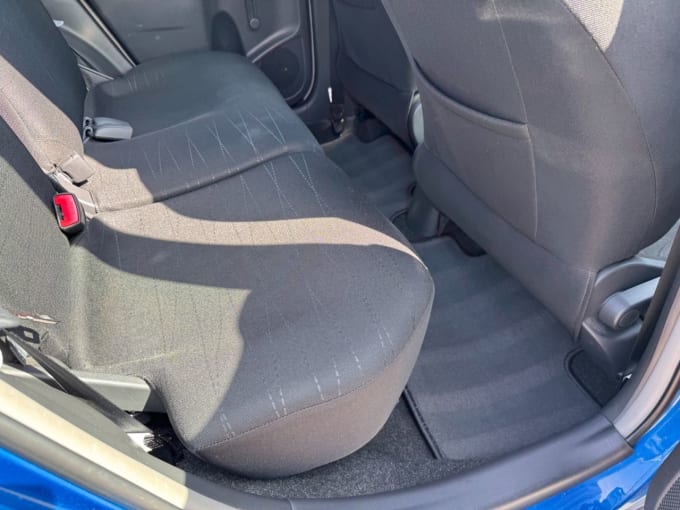 2025 Toyota Yaris