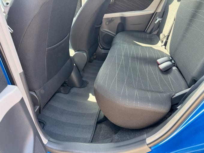 2025 Toyota Yaris