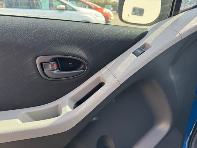 2025 Toyota Yaris