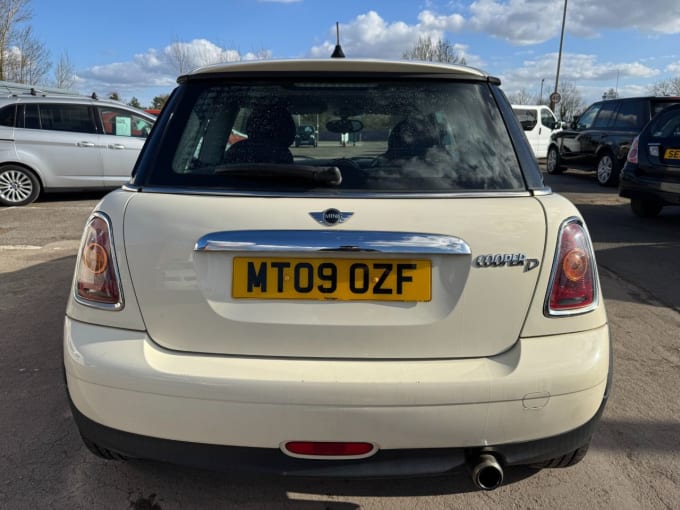 2025 Mini Hatch