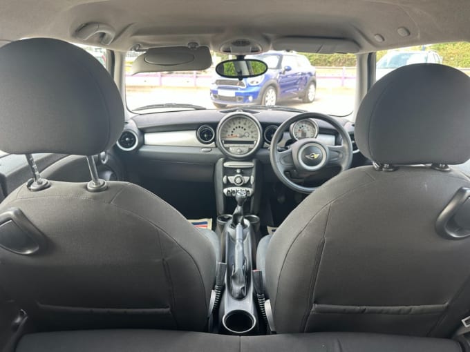 2025 Mini Hatch