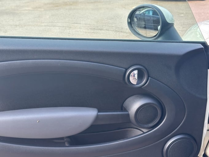 2025 Mini Hatch