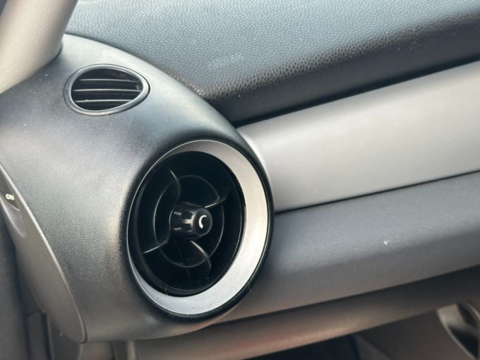 2025 Mini Hatch