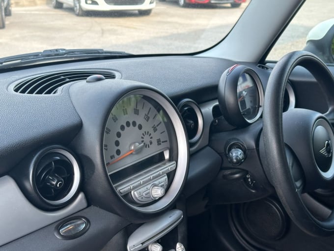 2025 Mini Hatch