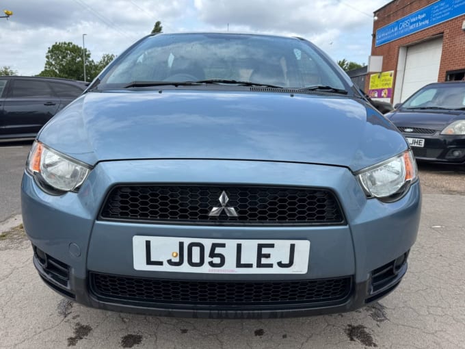 2025 Mitsubishi Colt