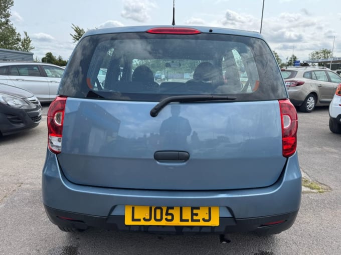 2025 Mitsubishi Colt