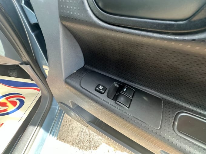 2025 Mitsubishi Colt