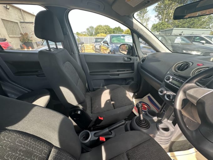 2025 Mitsubishi Colt