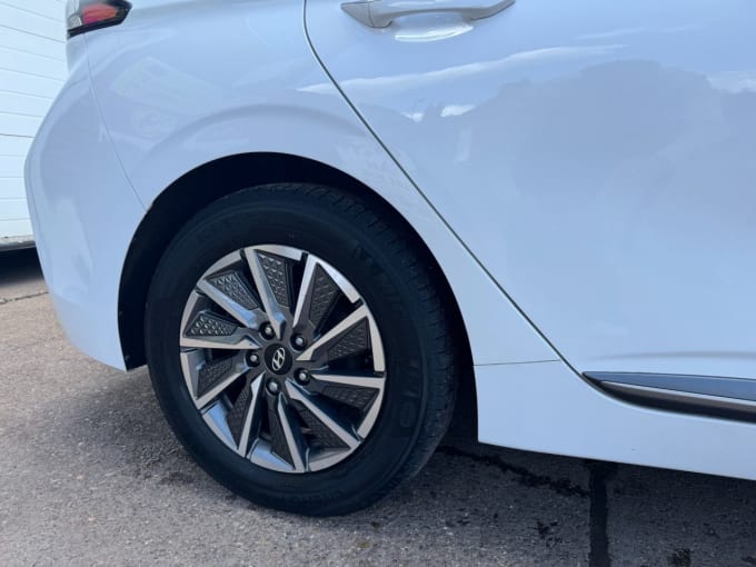 2025 Hyundai Ioniq