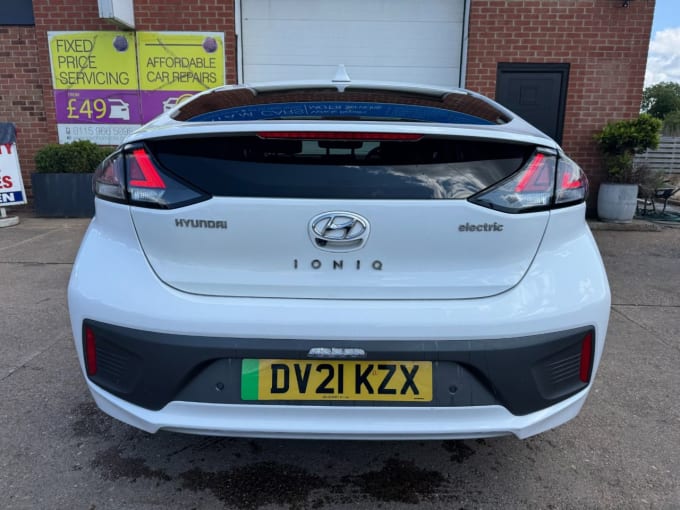 2025 Hyundai Ioniq