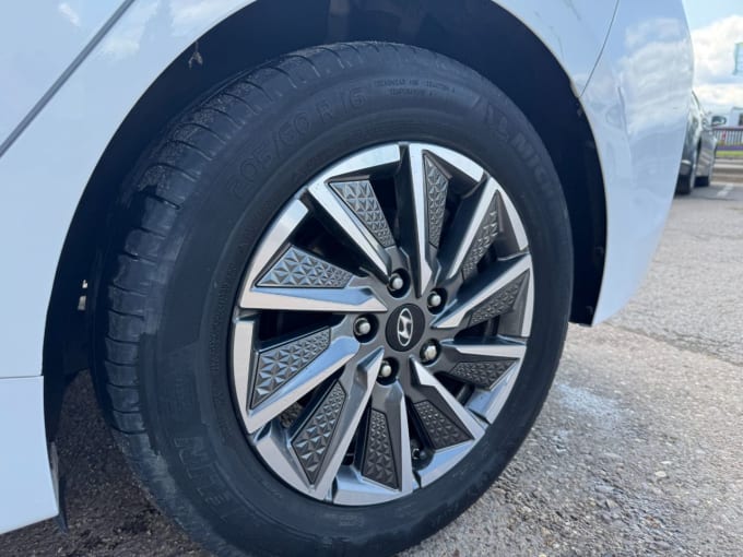 2025 Hyundai Ioniq