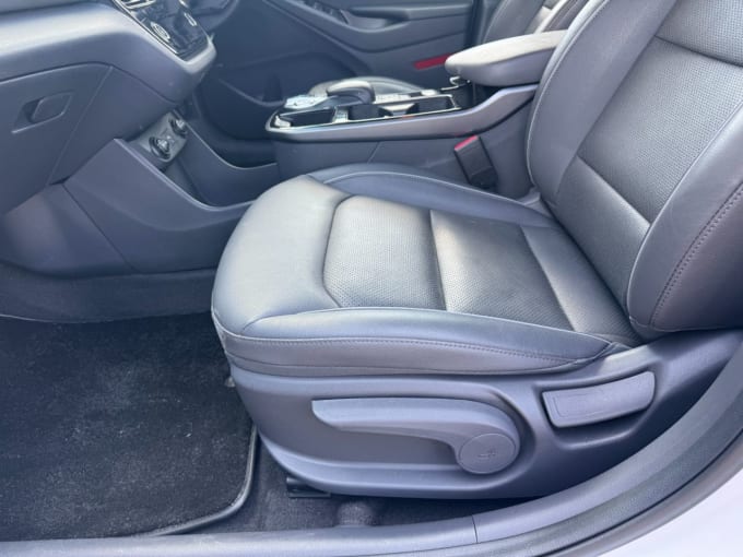 2025 Hyundai Ioniq