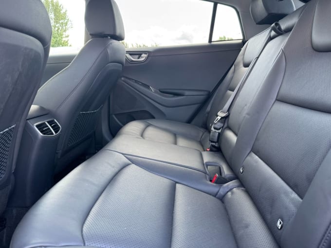 2025 Hyundai Ioniq