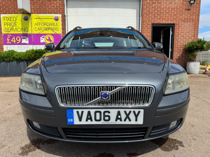2025 Volvo V50