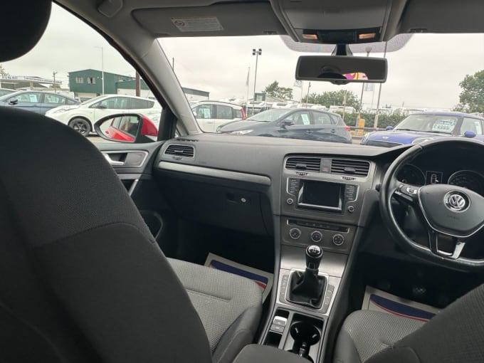 2025 Volkswagen Golf