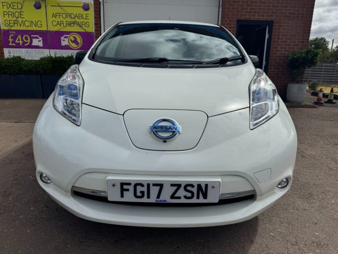 2025 Nissan Leaf