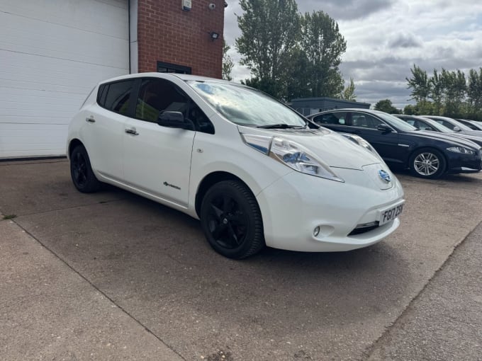 2025 Nissan Leaf