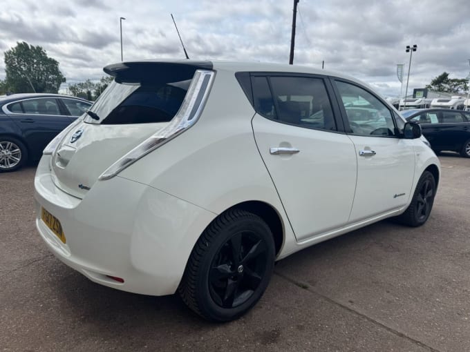 2025 Nissan Leaf