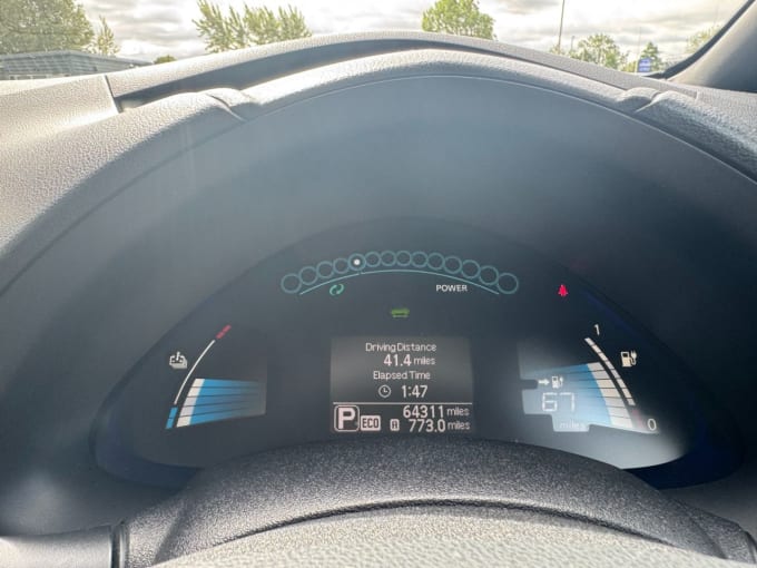 2025 Nissan Leaf