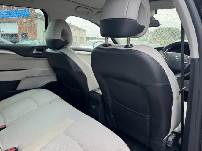2025 Citroen C4