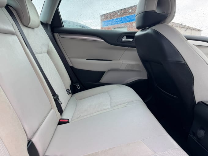 2025 Citroen C4