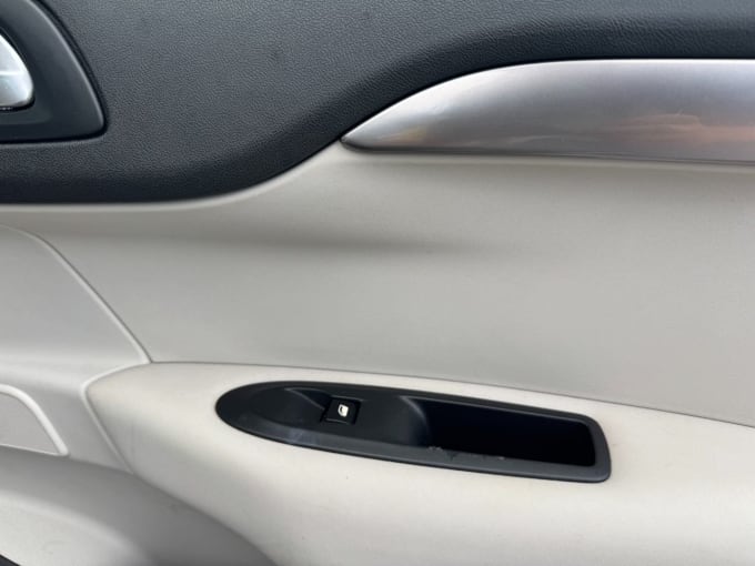 2025 Citroen C4