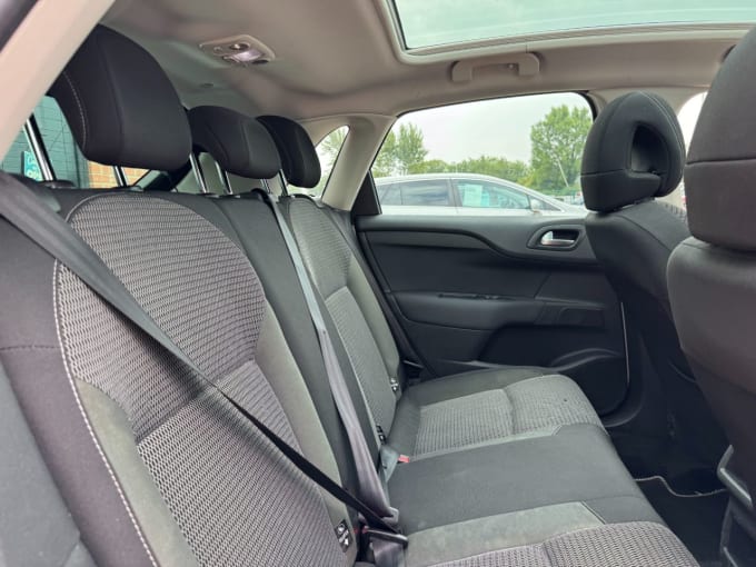 2025 Citroen C4