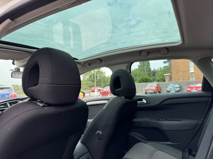 2025 Citroen C4