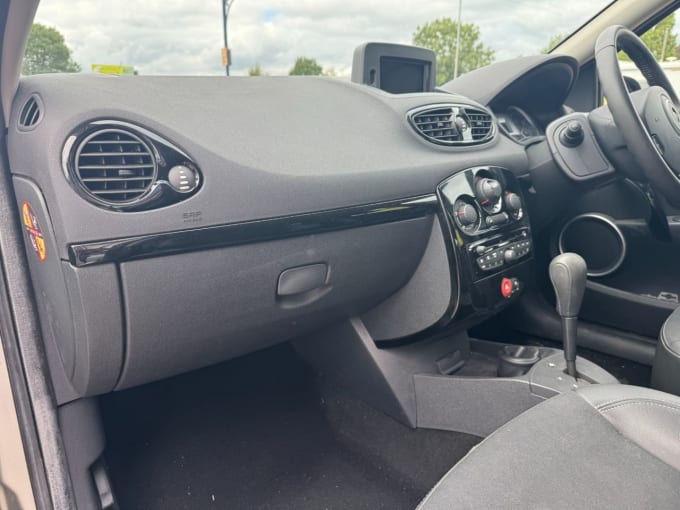 2025 Renault Clio