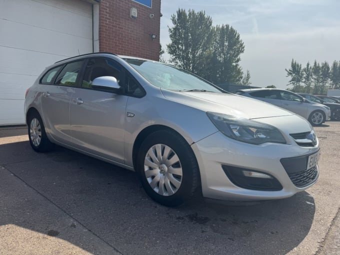 2025 Vauxhall Astra