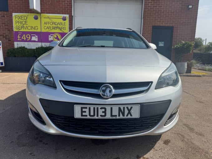 2025 Vauxhall Astra