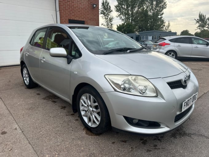 2007 Toyota Auris