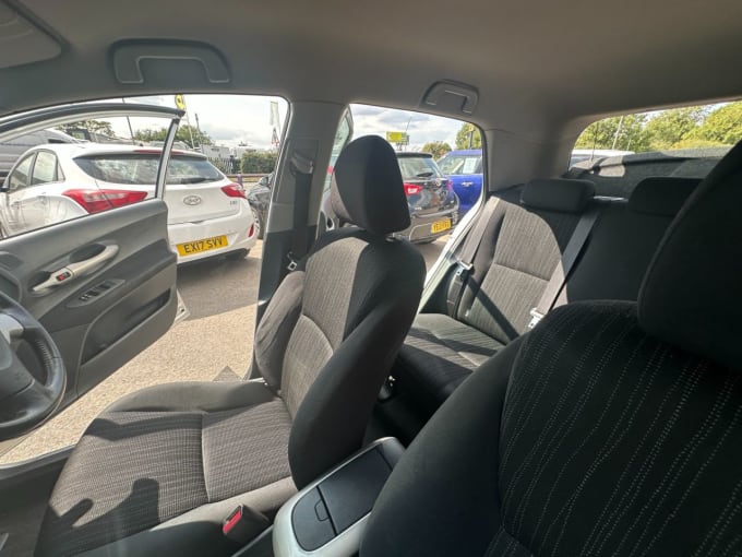 2007 Toyota Auris