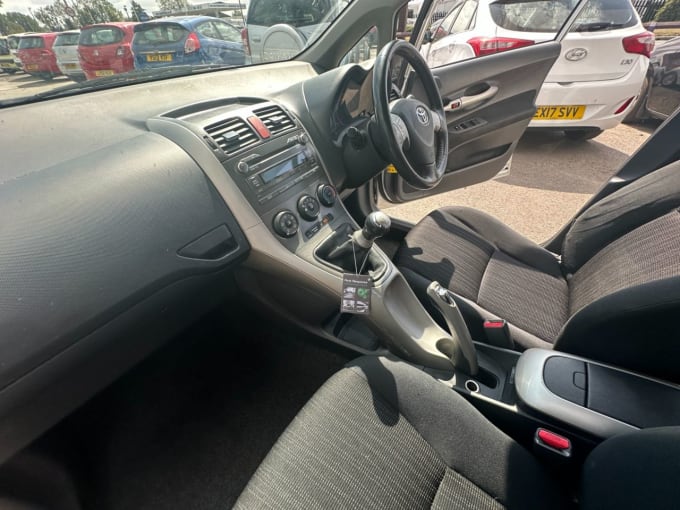 2007 Toyota Auris
