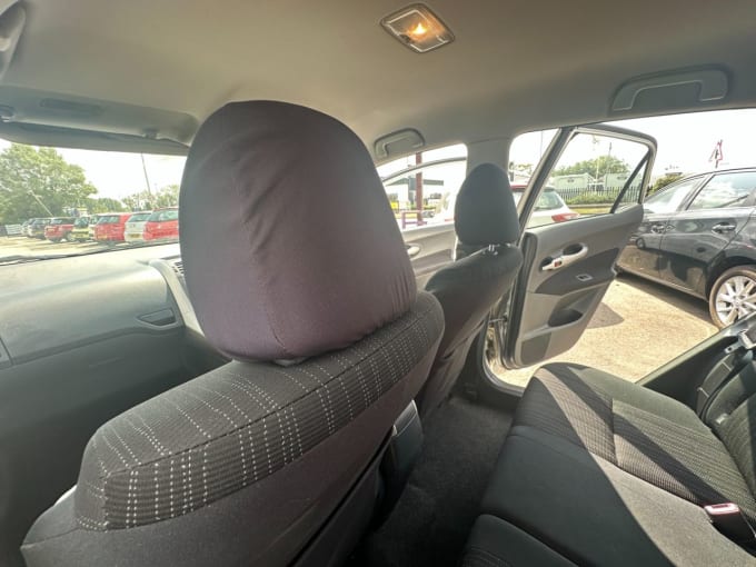 2007 Toyota Auris