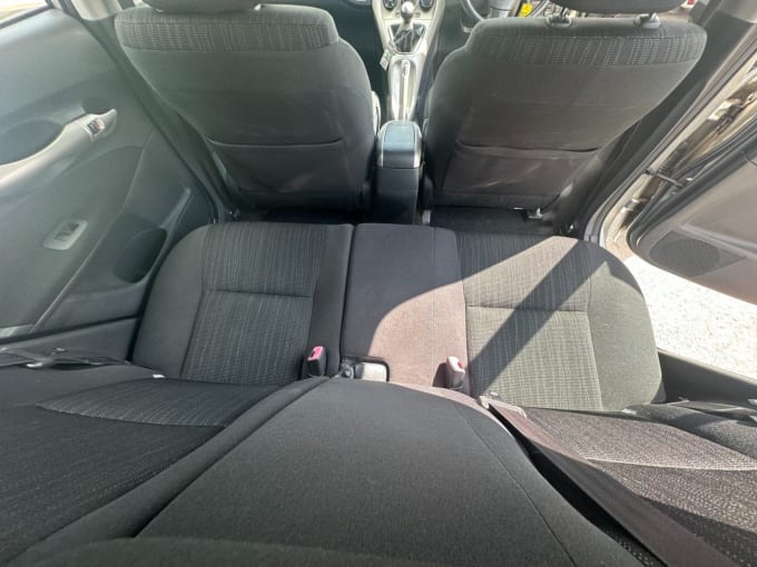 2007 Toyota Auris